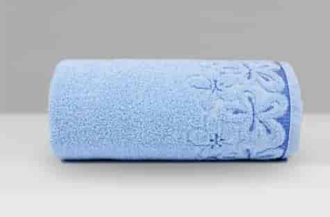 BELLA RĘCZNIK 50x90 BŁĘKITNY 450