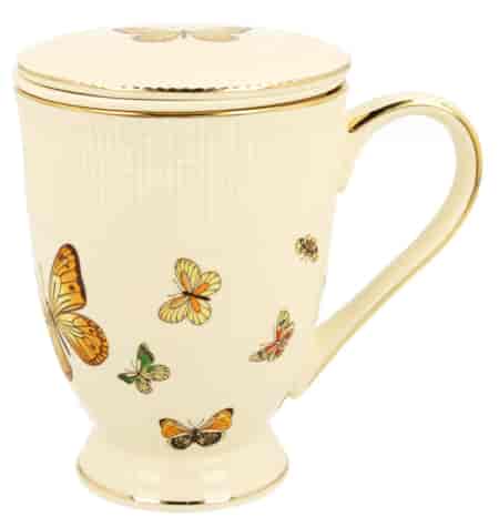 MOTYLKI CREAM KUBEK ZAPARZACZ NA STOPCE 400ml