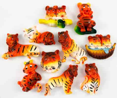MAGNESY NA LODÓWKĘ Z MODELINY 21 10szt TYGRYSY