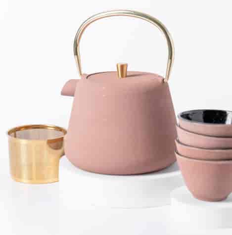 AGNES CZAJNIK ŻELIWNY Z CZARKAMI 1L 5EL LAVENDER