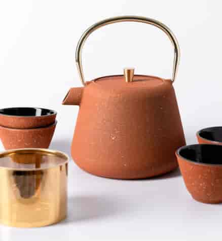 AGNES CZAJNIK ŻELIWNY Z CZARKAMI 1L 5EL RUSTY